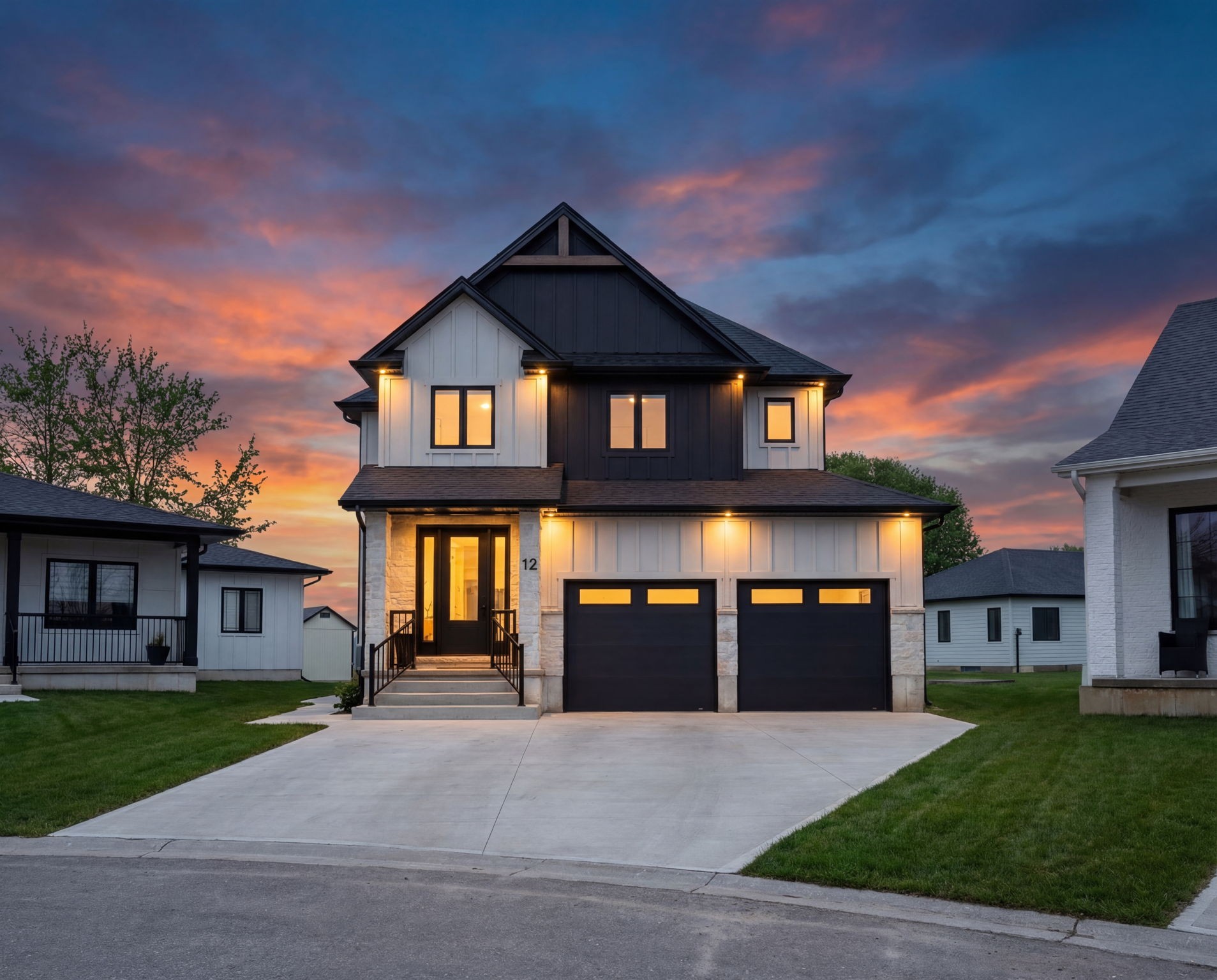 12 MacNeil Crt 